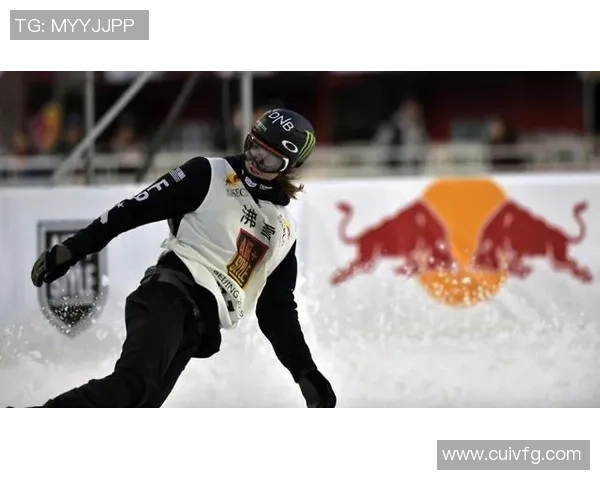 巨型足球明星雕像展现运动激情与艺术魅力的完美结合