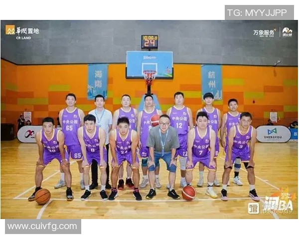 重庆篮球队总决赛特别报道：从默默无闻到辉煌时刻的奋斗历程